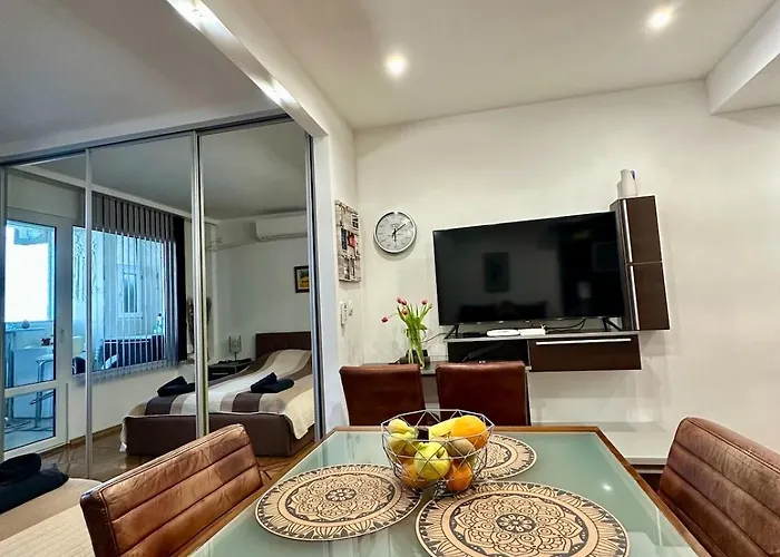 דירה Zornitsa Studio With Sea View And Free Parking בורגאס