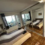 Zornitsa With Sea View And Free Parking Appartement Burgas